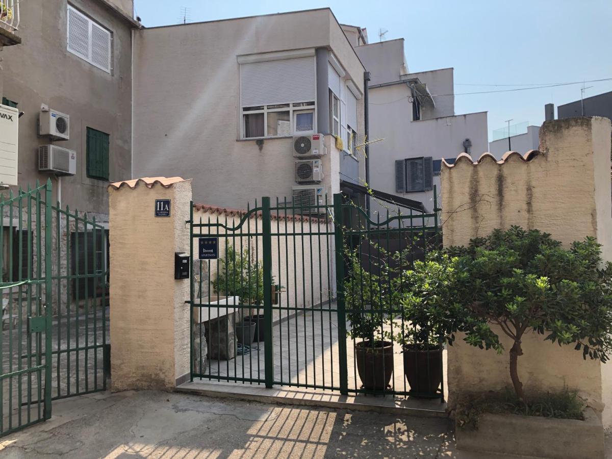 Visiani Apartment Šibenik Екстериор снимка